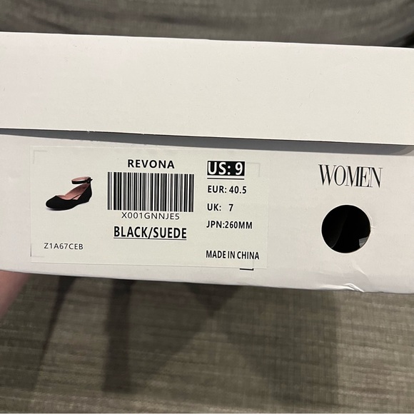 Dream Pairs Low Wedge Ankle Strap Flats - Picture 10 of 10